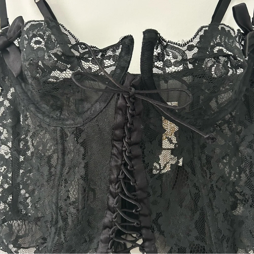 Vintage Victorias Secret Gold Label Black Lace Lace Up Corset Bustier 34C
